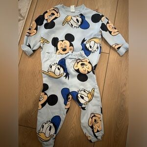 Disney matching set